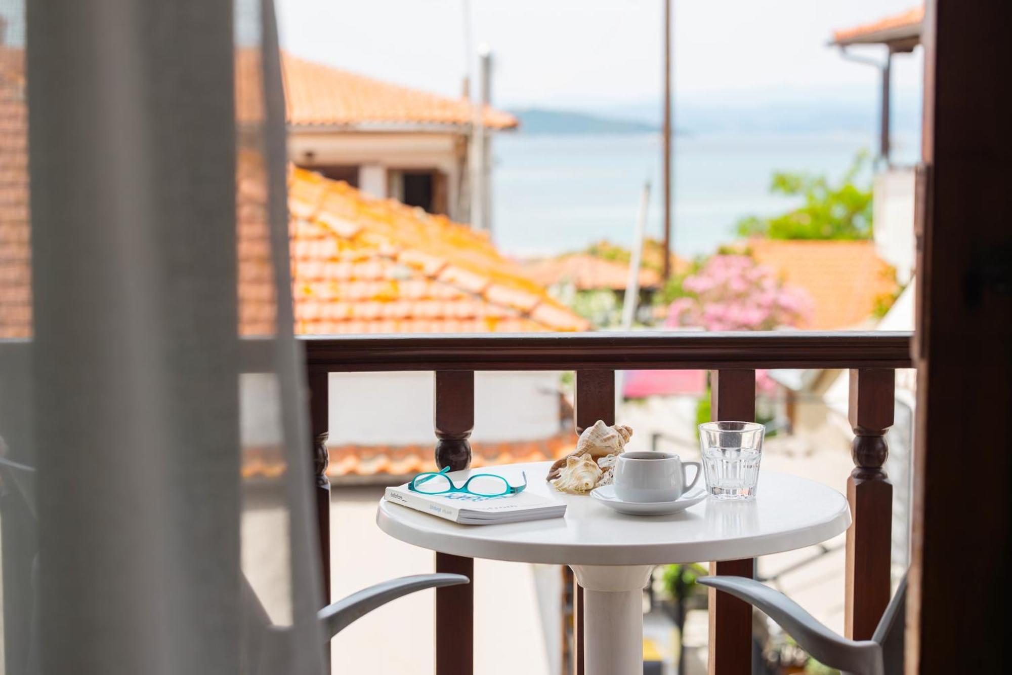 Athos Guest House Pansion Ouranoupoli Dış mekan fotoğraf